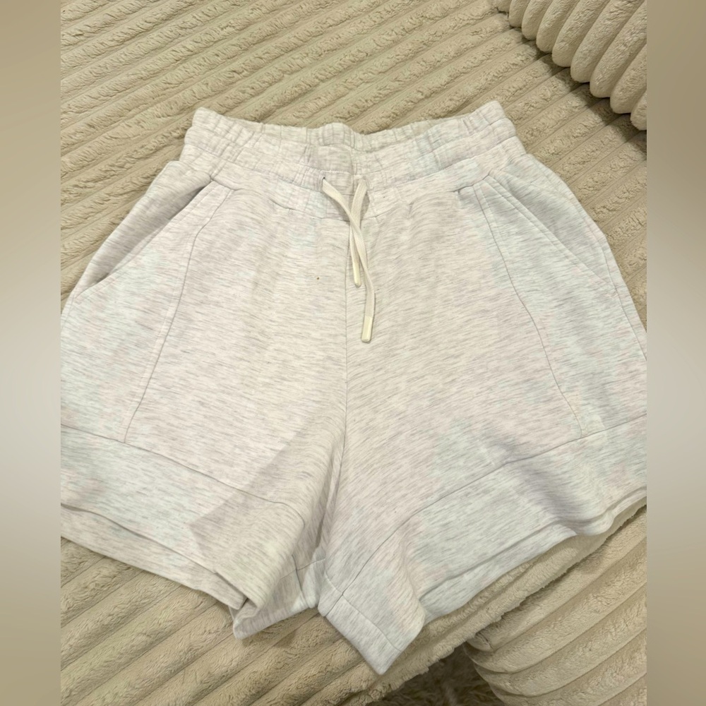 VARLEY SHORTS SIZE XS